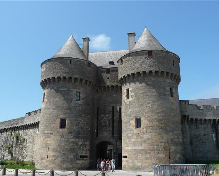 Remparts guerande camping des iles  - RESIDENCE LES ILES PENESTIN