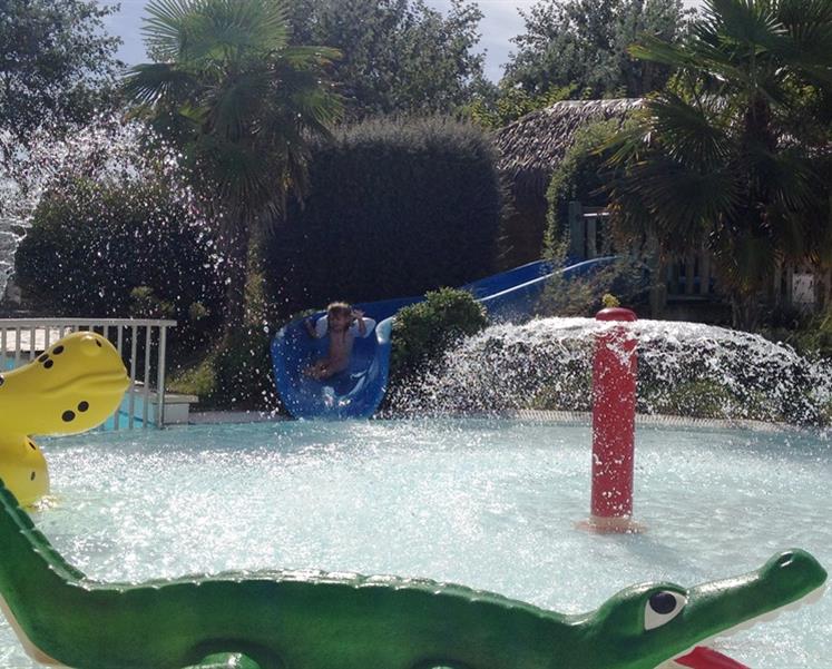 pataugeoire du camping  bord de mer penestin  - RESIDENCE LES ILES PENESTIN