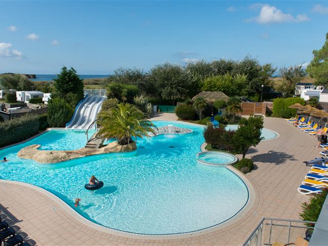piscine chauffée camping bretagne sud penestin - RESIDENCE LES ILES PENESTIN